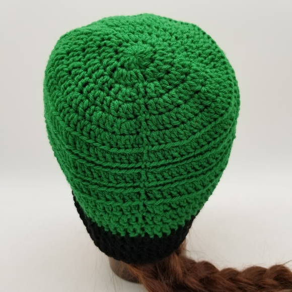 Handmade Crochet Green & Black Unisex Adult Beanie, Winter Hat, Skull Cap - Picture 2 of 2